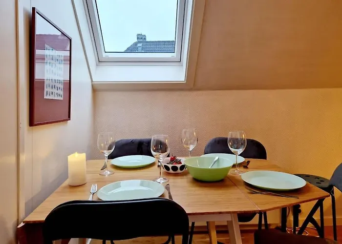 Vakantiehuis King Bed Great Location Floor Bergen